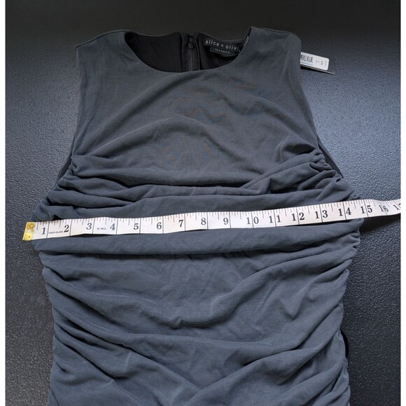 Alice + Olivia KATHERINA RUCHED FITTED Modal Blend Soft Stretch 12 - Picture 7 of 14